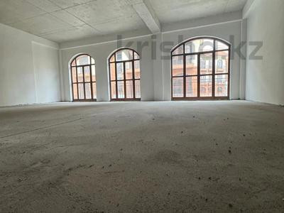 5-бөлмелі пәтер · 216 м², Тайманова 222/6, бағасы: 216 млн ₸ в Алматы, Медеуский р-н