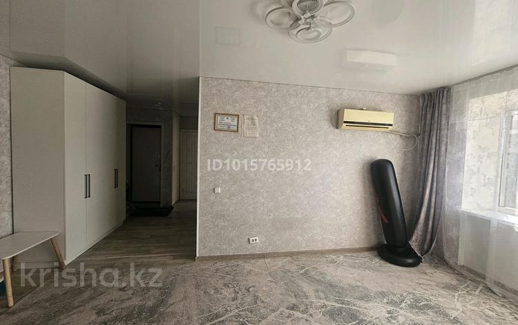 4-бөлмелі пәтер · 63 м² · 3/5 қабат, 50 лет октября 130 — В районе Босфора, бағасы: 20 млн ₸ в Рудном — фото 2