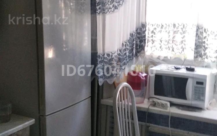 2-бөлмелі пәтер · 44 м² · 1/5 қабат, Гарышкерлер 13 — бульвар Космонавтов, бағасы: 14 млн ₸ в Жезказгане — фото 6