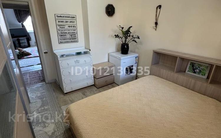2-комнатная квартира · 60 м² · 10/10 этаж, мкр Аксай-3А 91 — Толе би Бауыржана Момышолы за 36 млн ₸ в Алматы, Ауэзовский р-н — фото 2