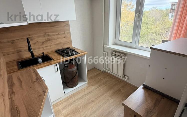 1-комнатная квартира · 32 м² · 4/5 этаж, Металлургов 5/1 за 120 000 ₸ в Темиртау — фото 2