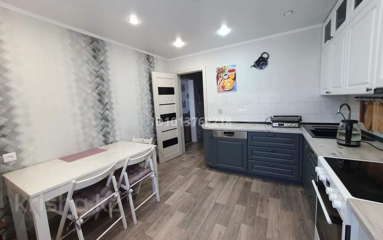2-комнатная квартира · 56 м² · 3/9 этаж, мкр Новый Город, Н. Назарбаева 43 за 25 млн ₸ в Караганде, Казыбек би р-н — фото 2