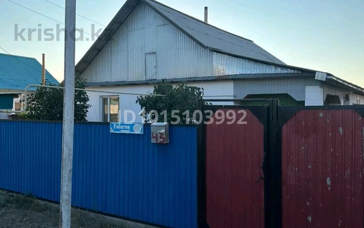 Жеке үй · 3 бөлме · 100 м² · 10 жүзд., Габитов 43 — Ерсултан мебельный, бағасы: 25 млн ₸ в Зайсане — фото 2