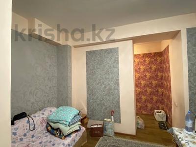 1-бөлмелі пәтер · 28 м² · 3/9 қабат, Ақсай-1А ш/а. 30, бағасы: 17.5 млн ₸ в Алматы, Ауэзовский р-н