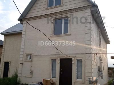 Отдельный дом · 8 комнат · 240 м² · 10 сот., улица Жанадил Басар 38/А за 90 млн ₸ в Ельтае