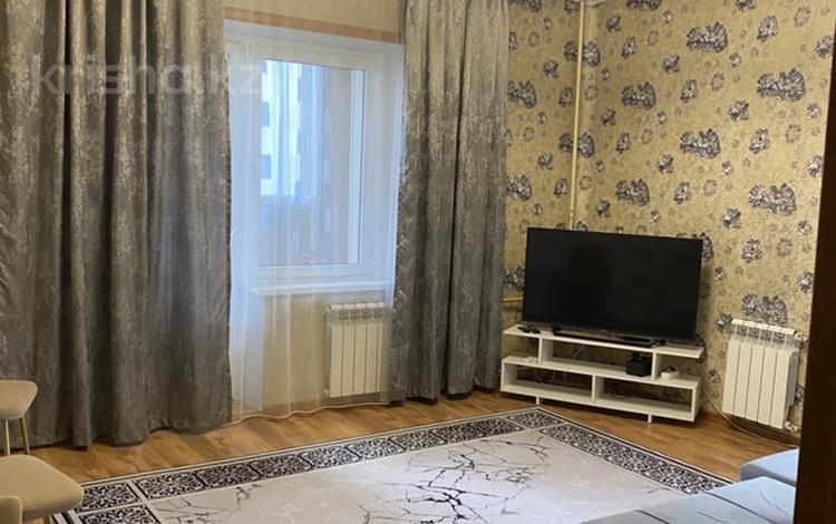 1-бөлмелі пәтер · 46 м² · 6/12 қабат, Ақсай-1 ш/а. 15А, бағасы: 15 000 ₸ в Алматы, Ауэзовский р-н — фото 2