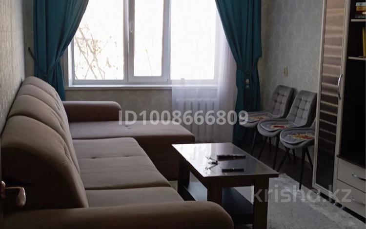 2-комнатная квартира · 48 м² · 2/5 этаж, Камзина 61 за 11 млн 〒 в Аксу — фото 2