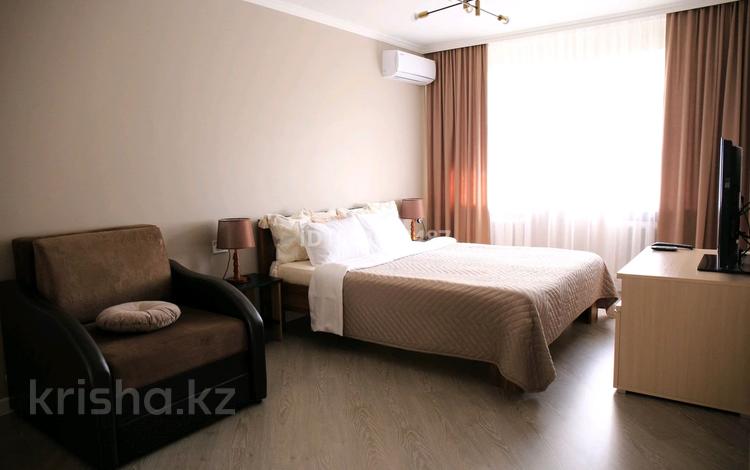1-бөлмелі пәтер · 32 м² · 1/4 қабат, №8 ш/а. 2, бағасы: 17 000 ₸ в Алматы, Ауэзовский р-н — фото 526