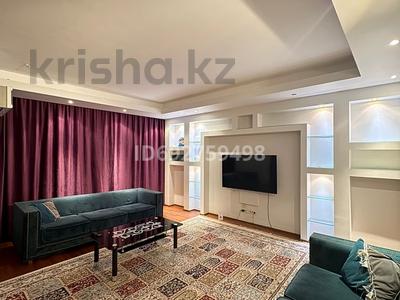 8-комнатная квартира · 400 м² · 12/13 этаж, Альфараби 97 — Ходжанова за 80 000 〒 в Алматы, Бостандыкский р-н