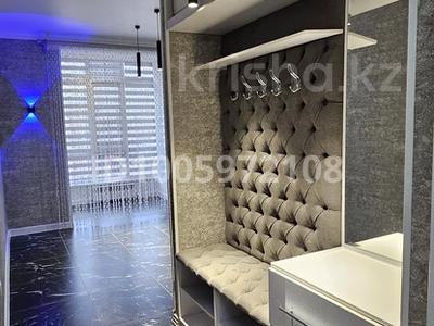 3-комнатная квартира · 94 м² · 1/10 этаж, мкр Женис 11 за 49 млн 〒 в Уральске