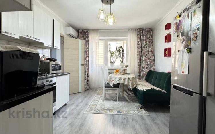 2-комнатная квартира · 42 м² · 9/10 этаж, мкр Аксай-5, мкр Аксай, Б. Момышулы 25 за 31 млн ₸ в Алматы, Ауэзовский р-н — фото 2