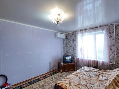 Продажа квартир в Западно-Казахстанской обл.: 1-комнатная квартира · 29.4 м² · 8/9 этаж, Есенжанова за 7.8 млн 〒 1-комнатная квартира · 29.4 м² · 8/9 этаж, Есенжанова за 7.8 млн 〒 в Уральске