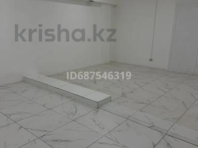 Свободное назначение, офисы, магазины и бутики, склады, салоны красоты · 40 м² за 200 000 ₸ в Астане, Есильский р-н
