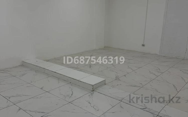Свободное назначение, офисы, магазины и бутики, склады, салоны красоты · 40 м² за 200 000 ₸ в Астане, Есильский р-н — фото 7