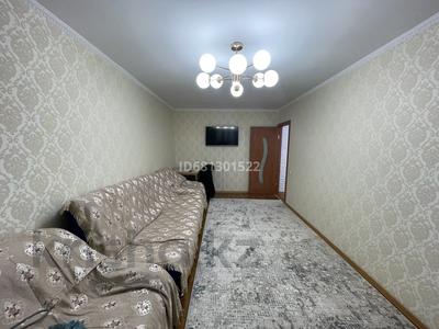 2-комнатная квартира, 45 м², 2/4 этаж помесячно, мкр №3 8 — Абая за 280 000 〒 в Алматы, Ауэзовский р-н