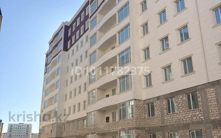 2-комнатная квартира · 75 м² · 1/10 этаж, 20-й мкр. 43 за 18 млн ₸ в Актау, 18-й мкр  — фото 2