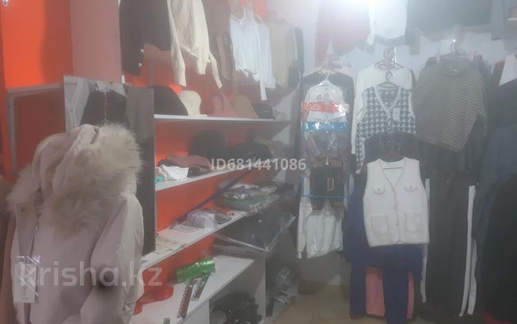 Магазины и бутики • 200 м² за 1 млн 〒 в Шымкенте, Аль-Фарабийский р-н — фото 2