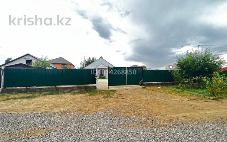 Отдельный дом · 5 комнат · 160 м² · 9 сот., Учитель 76 — Дом расположен за рестораном Акку (Санкибай батыр) за 37 млн ₸ в Актобе — фото 2