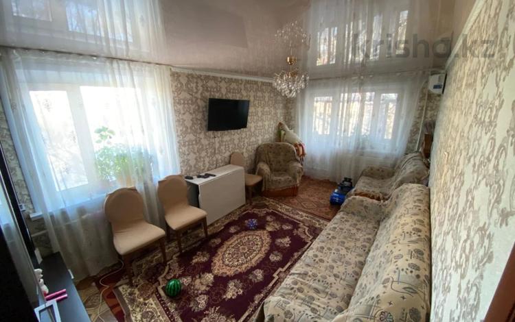 3-комнатная квартира · 62.1 м² · 4/5 этаж, Майкудук, 16й микрорайон за 14.3 млн ₸ в Караганде, Алихана Бокейханова р-н — фото 2