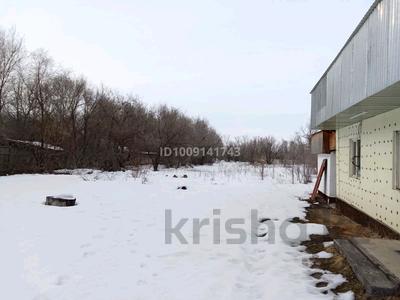 Жеке үй · 2 бөлме · 32 м² · 10 сот., Толебаева 37 — Дом находится между вет.лабараторей и автопарком, бағасы: 4 млн 〒 в Сарканде