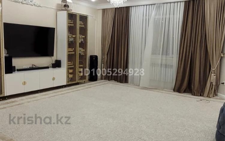 5-бөлмелі пәтер · 153.5 м² · 11/11 қабат, 28-й мкр 47, бағасы: 100 млн ₸ в Актау — фото 2