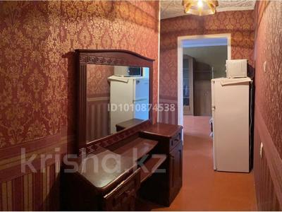 2-комнатная квартира · 42.9 м² · 5/5 этаж, мкр Жансая 11 — Жансая,Astrum аквапарк,Doners and Burgers,Davmir,Euro мебель, Small за 11.8 млн 〒 в Таразе