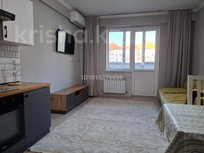 2-комнатная квартира · 60 м² · 8/12 этаж, Толе би 273/4 — Сайран (напротив) за 42.5 млн ₸ в Алматы, Алмалинский р-н