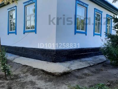 Отдельный дом · 3 комнаты · 53.7 м² · 30 сот., Садовая 47 — С. Бородино за 4 млн 〒 в Алтае