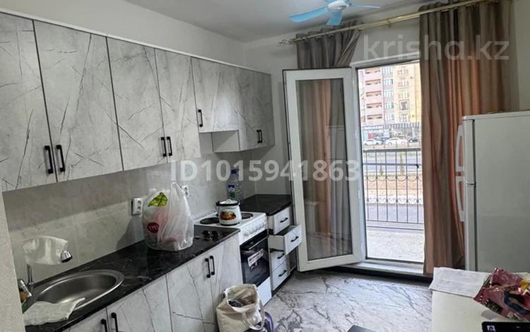 2-бөлмелі пәтер · 58 м² · 2/12 қабат, 9 улица 42/2, бағасы: 130 000 ₸ в Туркестане — фото 2
