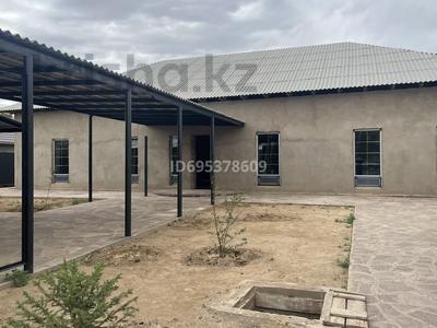Отдельный дом · 6 комнат · 250 м² · 11 сот., Абая 82 за 150 млн 〒 в Жезказгане