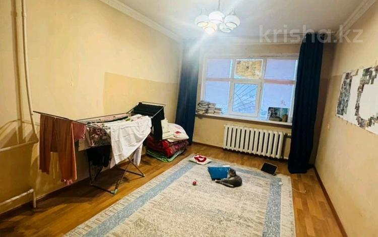 1-комнатная квартира · 30 м² · 1/5 этаж, Маресьева — Электрон за 8.8 млн 〒 в Актобе — фото 2