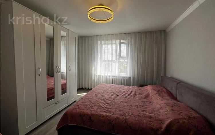 3-комнатная квартира · 63 м² · 8/9 этаж, Майкудук, мкр Восток-3 — Торг Помощь в ипотеке без подтверждения доходов и без перв взноса, и под залог за 19 млн ₸ в Караганде, Алихана Бокейханова р-н — фото 8