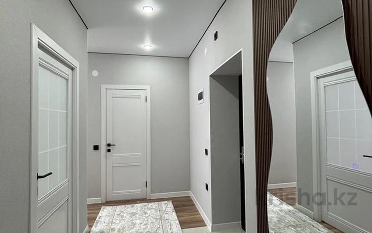 2-комнатная квартира · 65 м² · 4/6 этаж, 38-й мкр 11 за 18.5 млн 〒 в Актау — фото 15