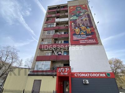 1-комнатная квартира, 14 м², 8/9 этаж, Курмангазы 165 за 2.5 млн 〒 в Уральске