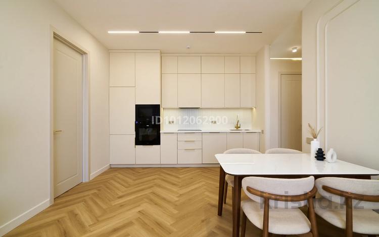 3-комнатная квартира · 72 м² · 10/18 этаж, Достык 8/4 — ТРЦ Керуен за 78.5 млн ₸ в Астане, Есильский р-н — фото 7