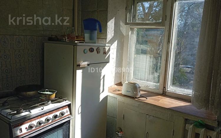 3-комнатная квартира · 60 м² · 2/5 этаж, мкр Михайловка — Кардиоцентр за 21.5 млн ₸ в Караганде, Казыбек би р-н — фото 2