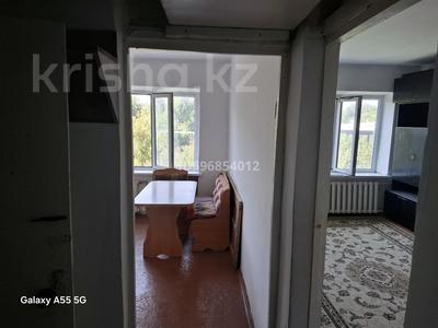 1-бөлмелі пәтер · 50 м² · 4/4 қабат, Жусуп баласагун 2 — Толеби баласагун, бағасы: 60 000 ₸ в Таразе