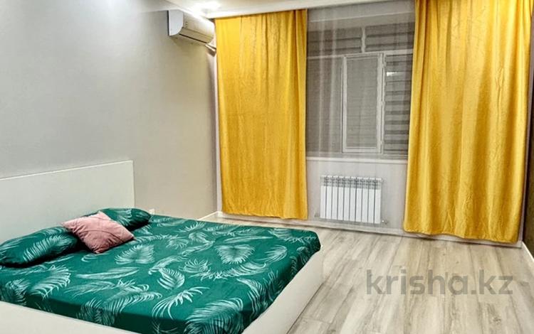 2-бөлмелі пәтер · 80.6 м² · 7/7 қабат, 17-ш/а., ​17-й микрорайон 110 — Халык арена, бағасы: 15 000 ₸ в Актау, 17-й мкр — фото 3