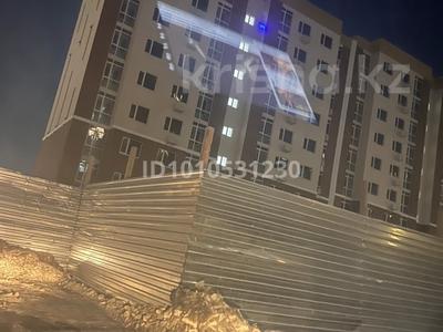 2-бөлмелі пәтер · 36 м² · 4/9 қабат, Райымбек батыра 275, бағасы: 22 млн 〒 в 