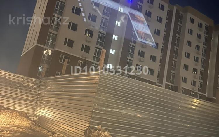 2-бөлмелі пәтер · 36 м² · 4/9 қабат, Райымбек батыра 275, бағасы: 22 млн 〒 в  — фото 2