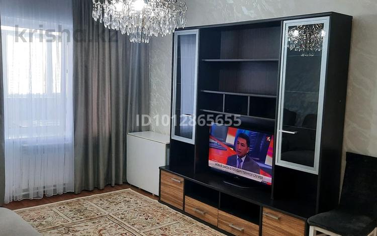 4-бөлмелі пәтер · 80 м² · 5/5 қабат, Байзак батыра 185/1, бағасы: 180 000 ₸ в Таразе — фото 2