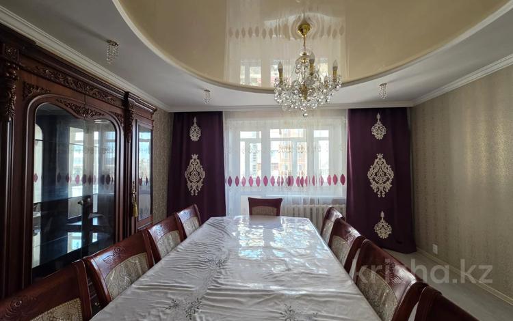 4-комнатная квартира · 81 м² · 6/10 этаж, мкр Юго-Восток, Саттыбалдина 11/2 за 45 млн ₸ в Караганде, Казыбек би р-н — фото 11