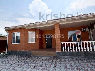 Отдельный дом · 5 комнат · 209.5 м² · 8 сот., мкр Сарыкамыс-2, Кенжегали Куттыгулова 13 за 55 млн ₸ в Атырау