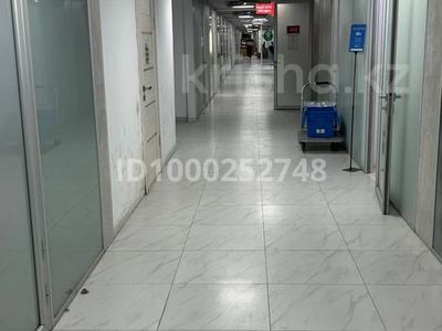 Свободное назначение, офисы, магазины и бутики, склады, салоны красоты, образование · 27 м² за 18.5 млн 〒 в Алматы, Алмалинский р-н