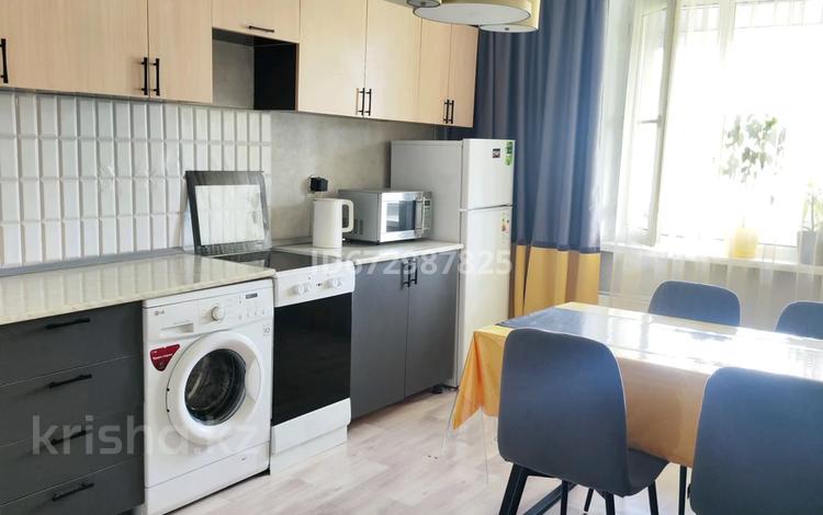 1-комнатная квартира · 44.5 м², мкр Самал-2 75 — Бектурова за 20 000 ₸ в Алматы, Медеуский р-н — фото 48