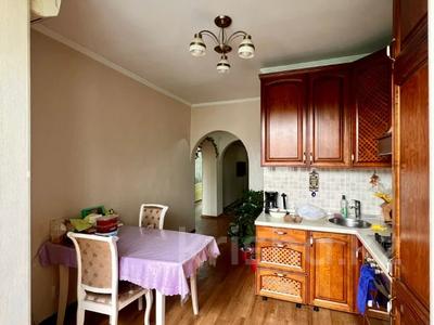 3-бөлмелі пәтер · 69.9 м² · 5/5 қабат, Жетісу-4 ш/а. 19, бағасы: 45.5 млн ₸ в Алматы, Ауэзовский р-н