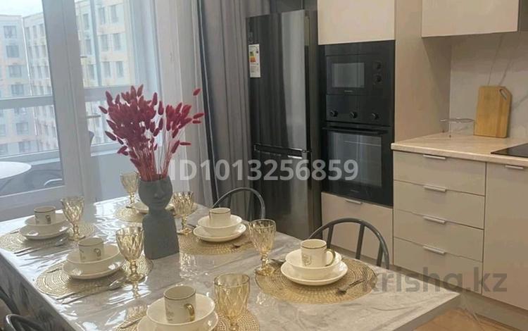2-комнатная квартира · 71 м² · 10/12 этаж, Утеген батыра 11 за 400 000 ₸ в Алматы, Ауэзовский р-н — фото 11
