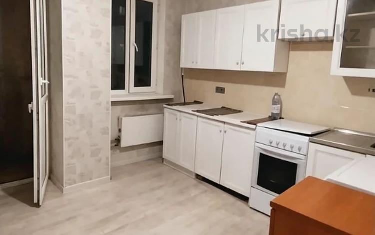 1-комнатная квартира · 36 м² · 2/6 этаж, мкр Кокжиек за 20.5 млн ₸ в Алматы, Жетысуский р-н — фото 2