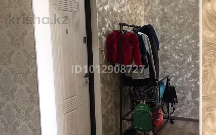 2-комнатная квартира · 50 м² · 5/5 этаж, мкр Акбулак, 1 Мик 33 за 130 000 ₸ в Таразе — фото 2