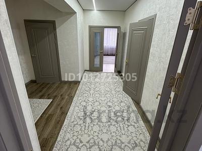 3-бөлмелі пәтер · 150 м² · 2/5 қабат, Алтын Орда 19л/1, бағасы: 60 млн ₸ в Актобе